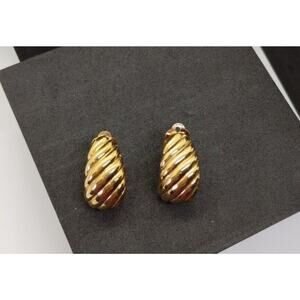 Crown Trifari Gold Tone Earrings - Clip On